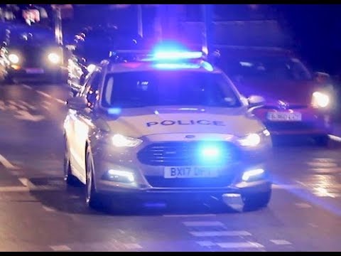 London Metropolitan Police - 2017 Ford Mondeo Dog Support unit responding