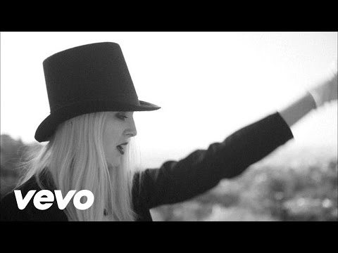 Atlas - Beth Jeans Houghton & The Hooves Of Destiny