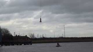 preview picture of video 'Middlesbrough Transporter Bridge Bungee'