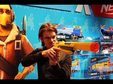 First Review Nerf Fortnite Suppressed Pistol Toy Fair 2019 - 