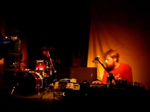 Schooner at Troika Music Festival 2009 (Duke Coffeehouse)