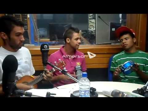 Grupo Samba DuBom na noite de sexta 14-02-2014 na 1.180AM Rádio Gazeta Programa Revista da Noite
