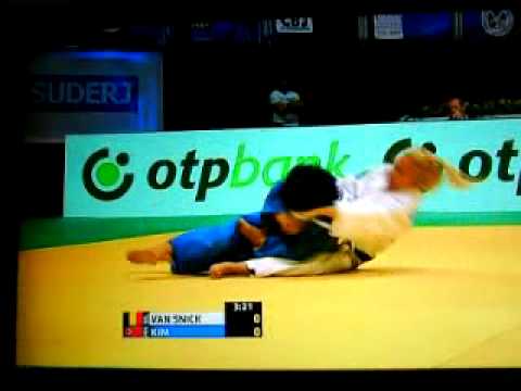 JUDÔ - WJC RIO 2013 - 48Kg - Van Snick (Bélgica) x Kim (Coréia do Norte) Canal SPORT-TV