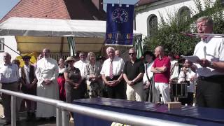 preview picture of video 'Einzug und Eröffnungsrede am Stadtfest Ichenhausen 2013'