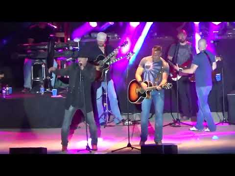 Montgomery Gentry-Live at the Dodge County Fair-Beaver Dam, WI 08-17-2016