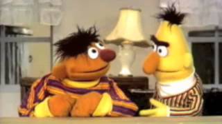 Sesame Street - Ernie&#39;s day at the zoo