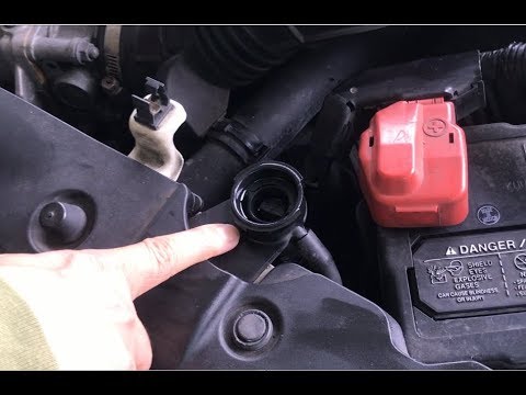 Honda Civic Si - How To Change the Coolant / Antifreeze Drain And Fill
