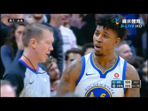 Nick Young wouldn't pass the ball to Curry! Took the shot and missed! LOL