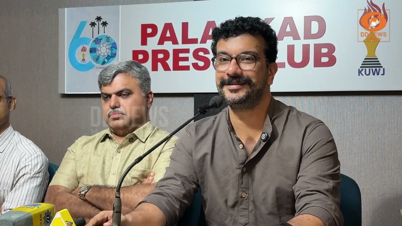 'റിവൈവ്' പദ്ധതിയുമായി രമേശ് പിഷാരടി; 50 വൃക്കരോഗികൾക്?