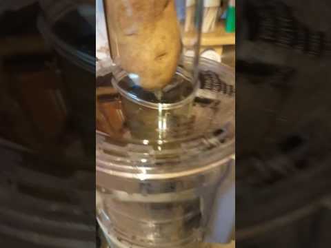 VEGGIE BULLET Birthday gift from Dan 5.8.17