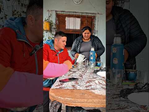 Fui a entregar una TV y me quedé a tomar mate cocido