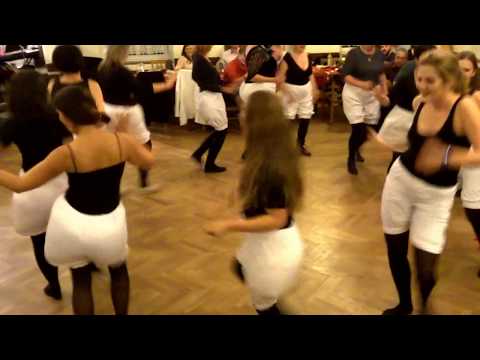 Babský bál 2017 - Půlnoční překvapení 2/2