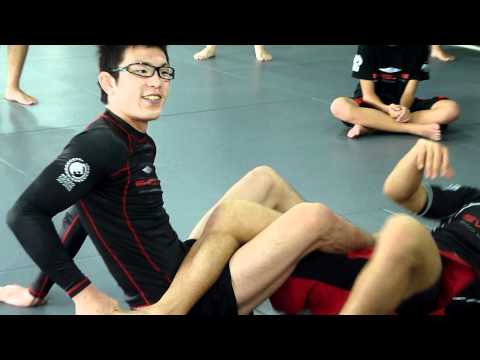 Shinya Aoki Seminar, Singapore Evolve MMA, 2011 with Mitch Chilson (2/5)