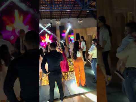Casamento em Mambaí - Goiás, com pista de vidro GOLD + painel de LED + DJ + Luz #djparacasamento