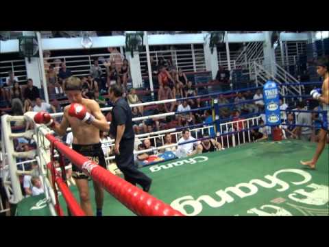 LIon Muay Thai- Martina fights