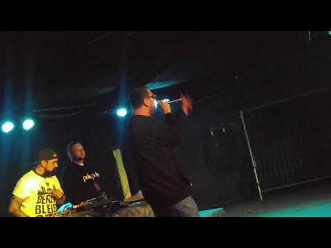 King Orgasmus One Berlin bleibt Orgi Tour