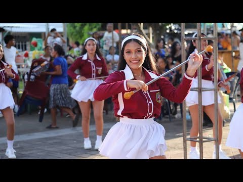 Desfile de las fiestas patronales de distrito de san cayetano san vicente El Salvador  #sivarland 