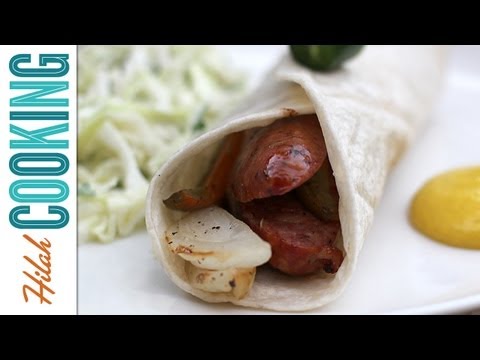 スモークソーセージラップの作り方｜Hilah Cooking（ヒラクッキング (How to Make a Smoked Sausage Wrap | Hilah Cooking)
