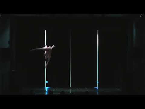 POLE EARTH 2021 - CECILIA COMBA - WOMEN AMATEURS PRO 2ND PLACE