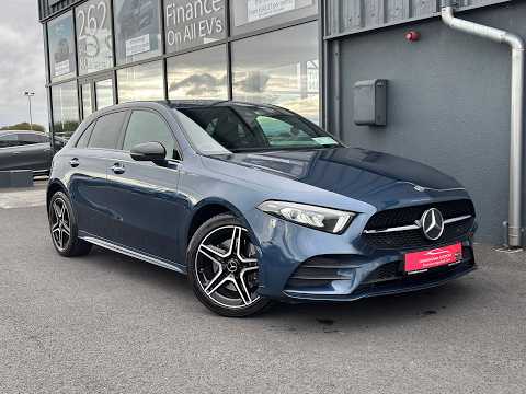 Video of Mercedes-Benz A-Class A250e AMG Premium
