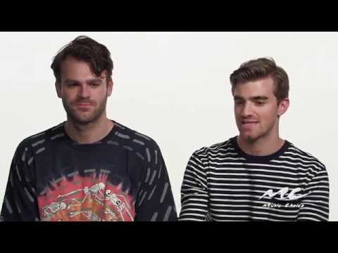 The Chainsmokers React to Bieber's Video of "Roses"