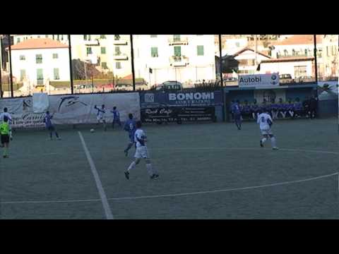 DIL13 091212 CAMPO LIGORNA GHIACCIATO