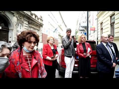 Emléktábla avatás Prof. Harsányi János emlékére