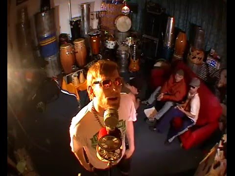 Downsticker - Sofa / Propellerhead - on her majesty's secret service (mashup)