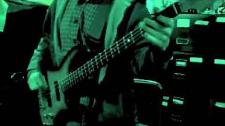 Change despair bass cover lagwagon