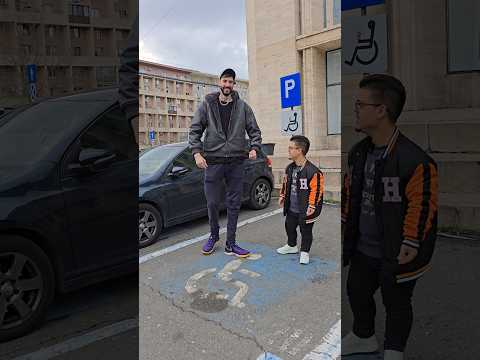 Am incercat masina lui 🤣🤣🤣