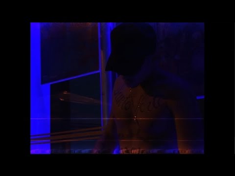 10. | V4LENTE - Essência [Street Video] (Prod. Vibox)