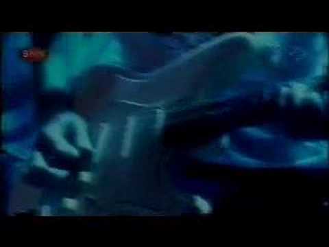 Videoclip de One Word (Live At Symphonica In Rosso) — Anouk