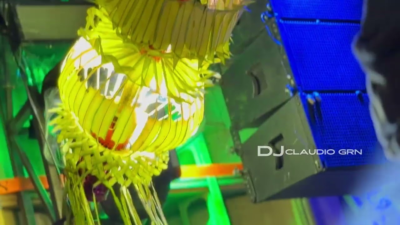 DJ TRAP X FUNKOT SO FAR AWAY X BERTAHTA DI ATAS TANAH MEREKA - VIRAL YANG KALIAN CARI !!