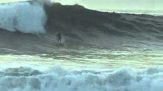 preview picture of video 'Big Wave Surfing Redondo Beach Breakwall | California'