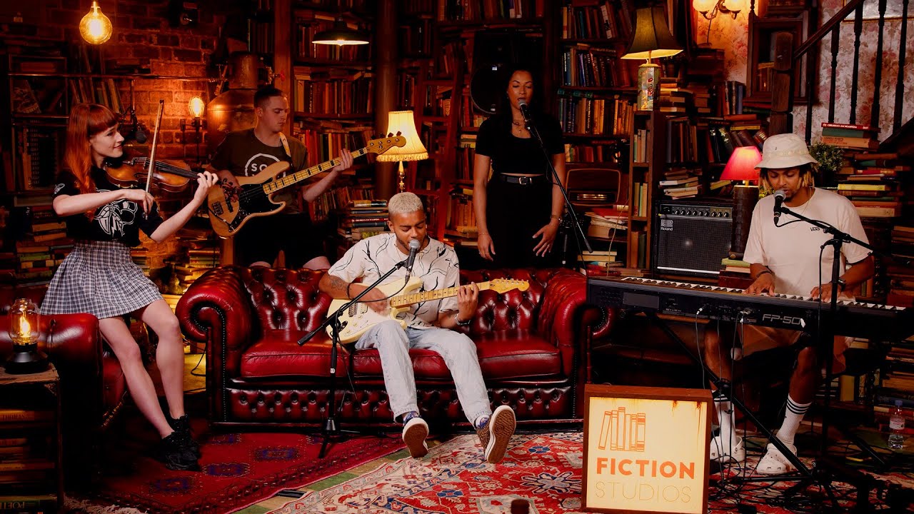 Degs - Still Messed Up [Live Session]