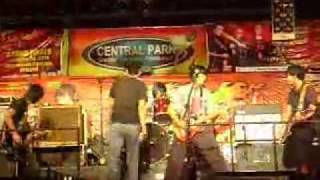 preview picture of video 'muziklaban Dec.10,2009 Lucena City - KUKUMBAN part 2'