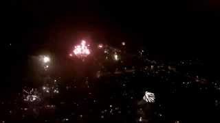 preview picture of video 'vuurwerk oudjaarsavond westerhaar vanuit de lucht'