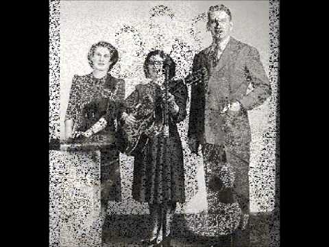 The Carter Family - In The Shadow Of The Pines