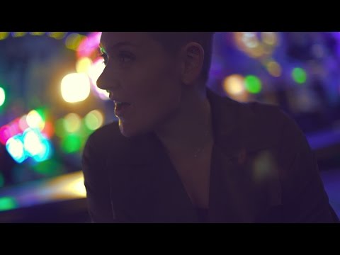 sarajane - Carousel (Phil K Remix)