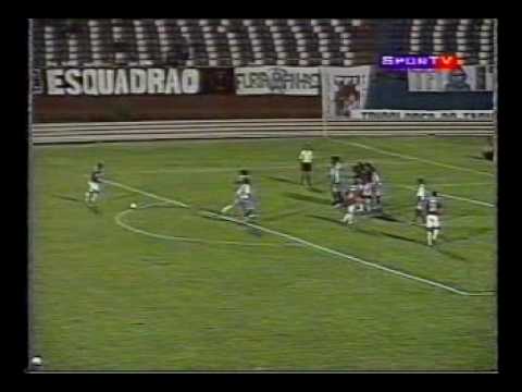 08/02/2006 - Paraná 1 X 1 Londrina : Gol de Maicossuel