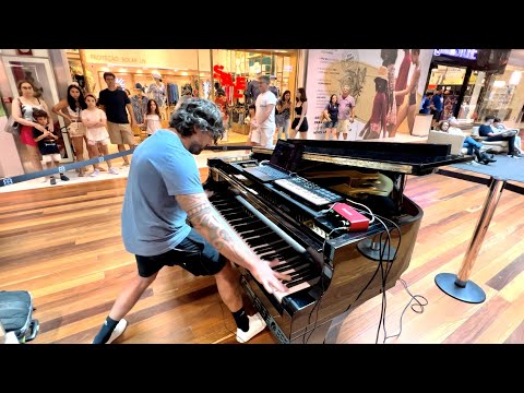 Dire Straits Walk Of Life (Piano Shopping Mall)