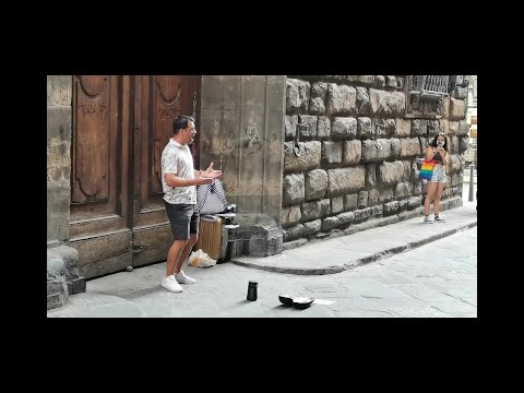 BEST Opera Street Singer in Florence, Italy