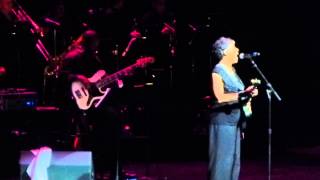 Barbara Lynn - Let's Stay Together (Gibson Ampitheater, Los Angeles CA 2/14/13)