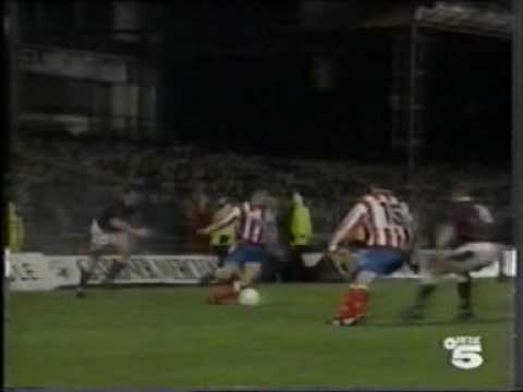 TEMP 93-94 u.e.f.a. treintaidosavo ida. 2-1 kosecki (Hearts-Atletico).wmv