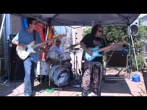 Tsunami Of Sound performs "Penetration'