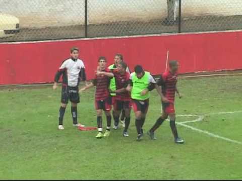 Gol de Hudson - Ituano 1 x 0 Ponte Preta - 2009