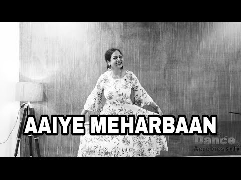 Aaiye Meherbaan - Howrah Bridge | Old Song Dance | Dance Cover by Saloni Khandelwal