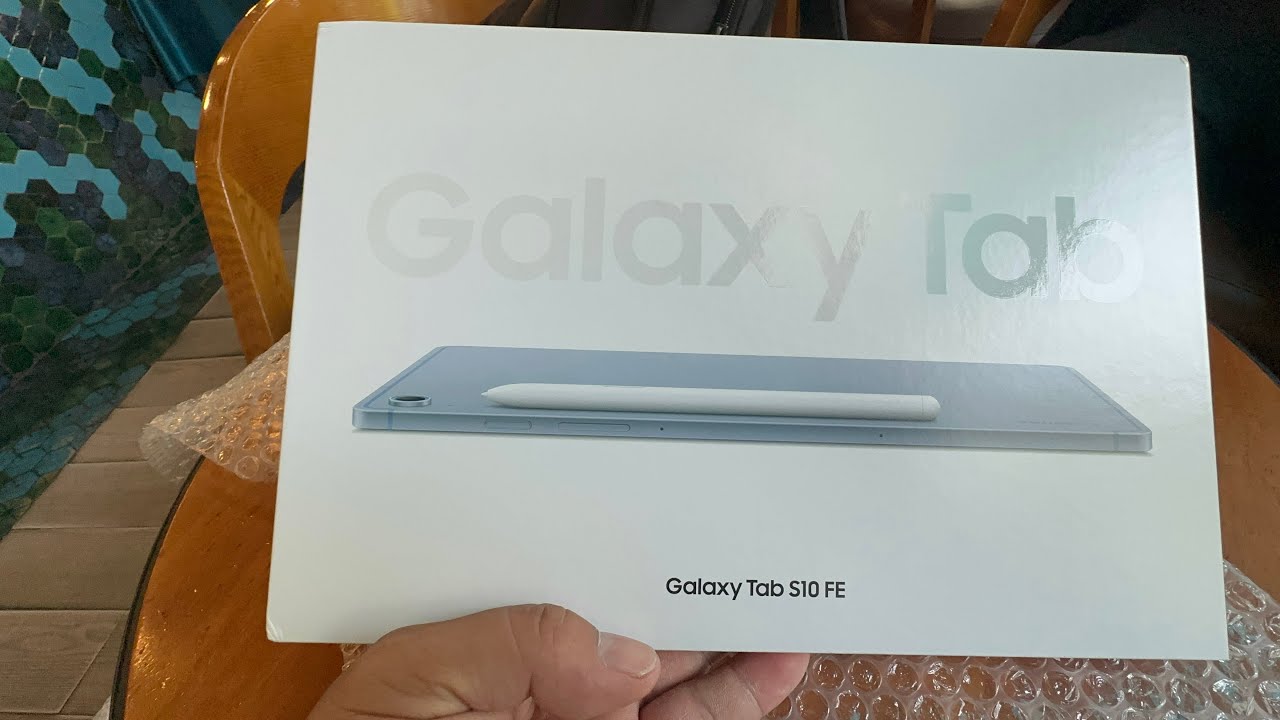 Unbox galaxy S10