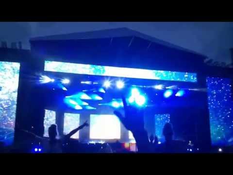 EDC London 2013 - Avicii - Midnight City Vs Diamonds