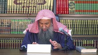 صورة إذا صببت الماء على القبل بعد التبول ثم غسلت القبل بيدي فهل يجب أن أغسل يدي بعد ذلك؟